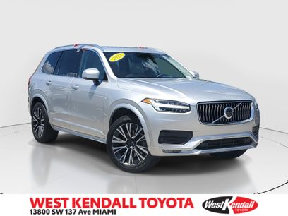 Used 2022 Volvo XC90 T6 Momentum w/ Protection Package Premier
