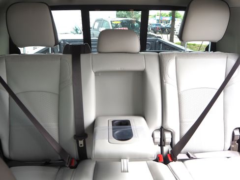 New 2025 RAM 2500 Laramie image 14