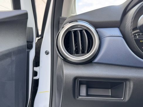 New 2025 Nissan Versa SV w/ Trunk Package image 10