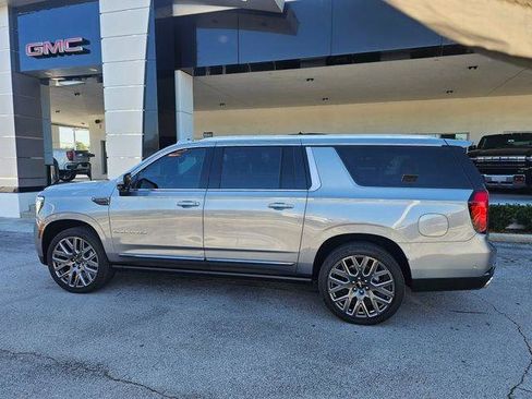 New 2026 GMC Yukon XL Denali Ultimate image 2
