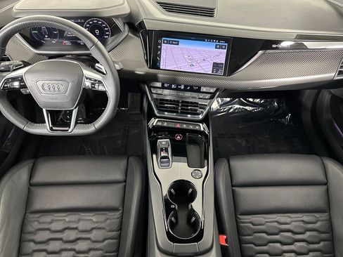 Used 2023 Audi e-tron GT Prestige w/ Prestige Package image 12