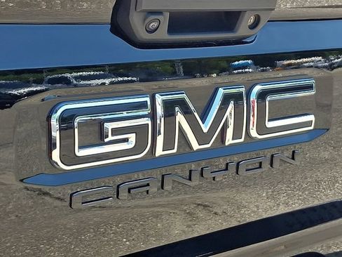 Used 2026 GMC Canyon AT4 w/ Nightfall Essentials Package AWD/4WD image 32
