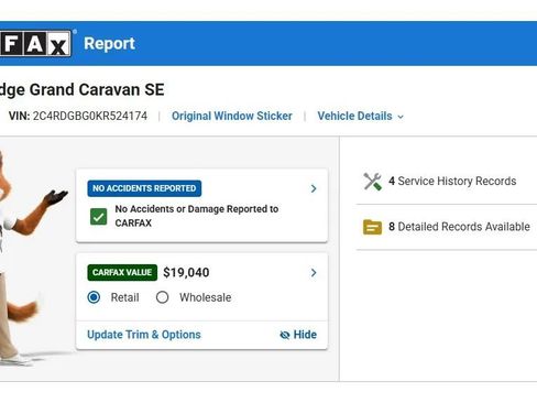Used 2019 Dodge Grand Caravan SE w/ UConnect Hands-Free Group FWD image 14