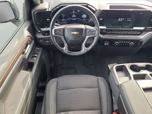 Used 2023 Chevrolet Silverado 1500 LT RWD image 13