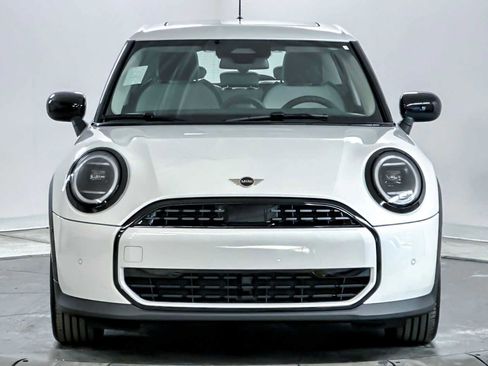New 2026 MINI Cooper 4-Door Hardtop image 10