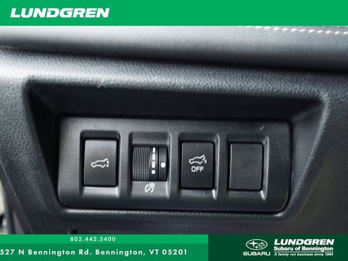 Used 2021 Subaru Outback Limited image 14