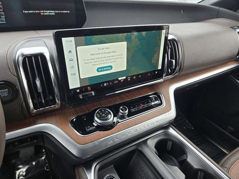 New 2025 Ford Expedition King Ranch image 10