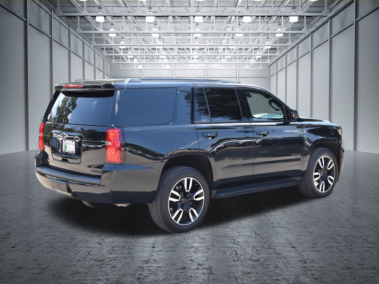 Used 2019 Chevrolet Tahoe Premier AWD/4WD image 7