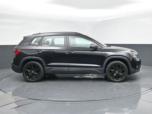 Used 2023 Volkswagen Taos S w/ Driver Assistance Package AWD/4WD image 9