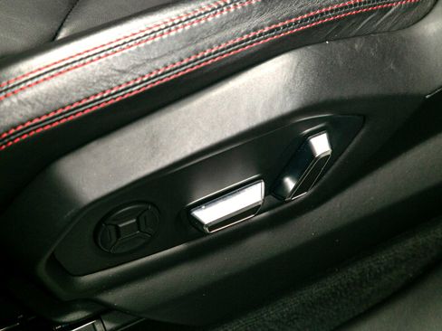 Used 2019 Lamborghini Urus image 22