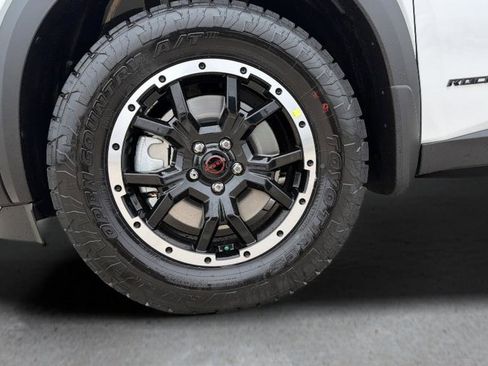New 2026 Nissan Pathfinder Rock Creek AWD/4WD image 27