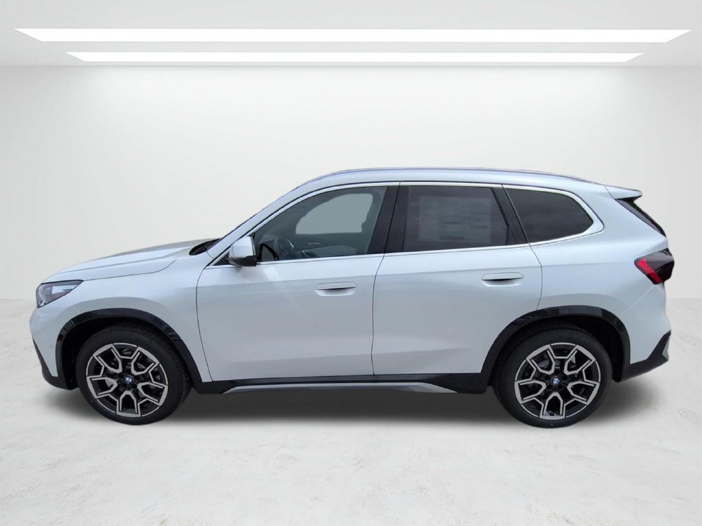 New 2027 BMW X1 xDrive28i AWD/4WD image 7