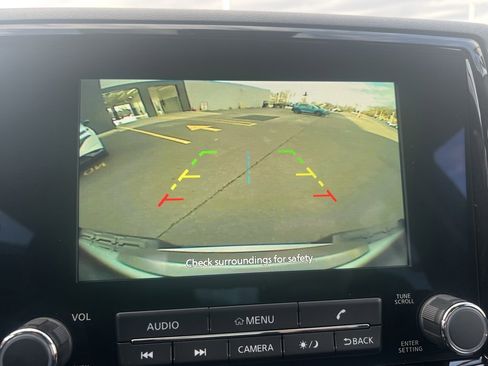 Used 2024 Nissan Frontier S image 19