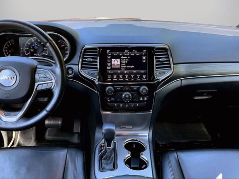 Used 2022 Jeep Grand Cherokee Limited w/ Trailer Tow Group IV image 12