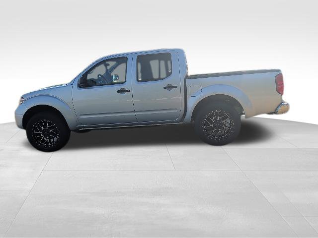 Used 2014 Nissan Frontier SV AWD/4WD image 6