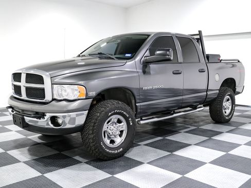 Used 2004 Dodge Ram 2500 Truck SLT w/ Off-Road Group AWD/4WD image 3