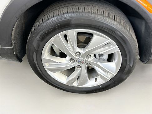 Used 2025 Buick Encore GX Preferred image 11