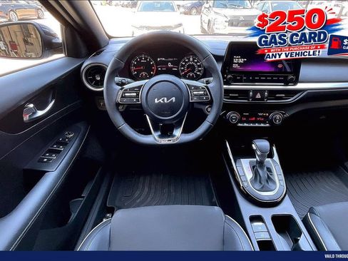 Used 2024 Kia Forte GT-Line w/ GT-Line Premium Package FWD image 5