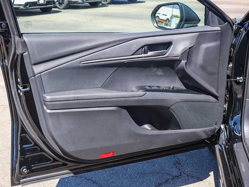 Used 2026 Toyota Camry SE FWD image 21