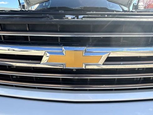 Used 2022 Chevrolet Silverado 3500 High Country w/ Technology Package image 29