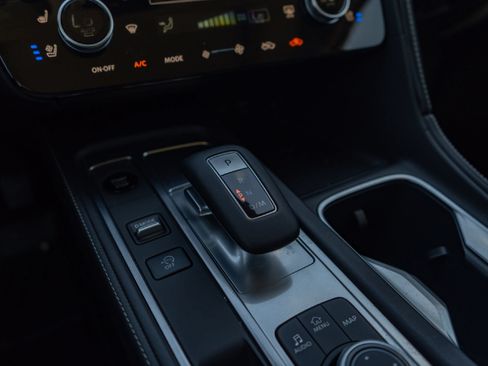 Certified 2026 INFINITI QX60 Luxe w/ Cargo Package AWD/4WD image 16