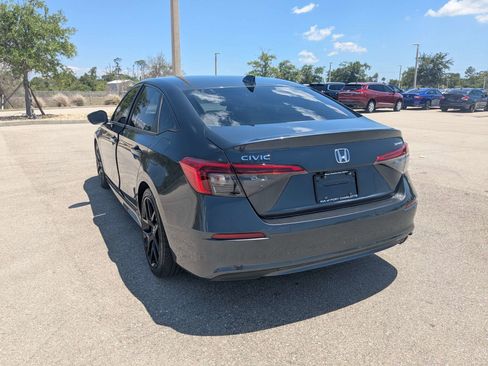 Used 2022 Honda Civic Sport image 7