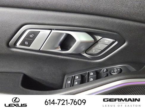 Used 2022 BMW 330i xDrive Sedan w/ Driving Assistance Package AWD/4WD image 29