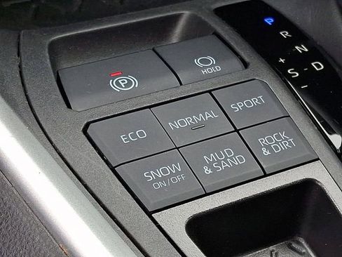 Used 2023 Toyota RAV4 XLE AWD/4WD image 26