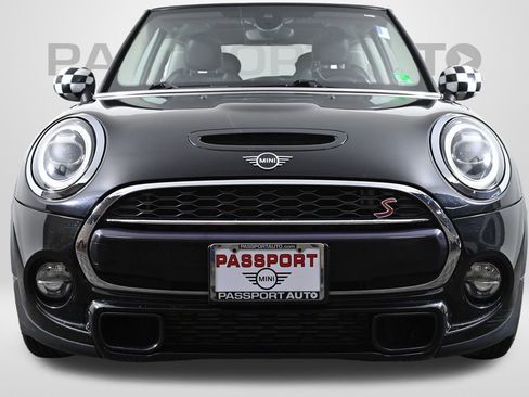 Used 2019 MINI Cooper S image 2