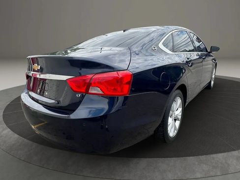 Used 2015 Chevrolet Impala LT w/ Convenience Package FWD image 2