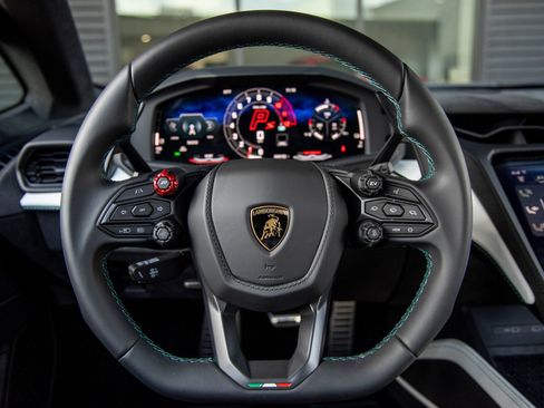 Used 2026 Lamborghini Temerario AWD/4WD image 31