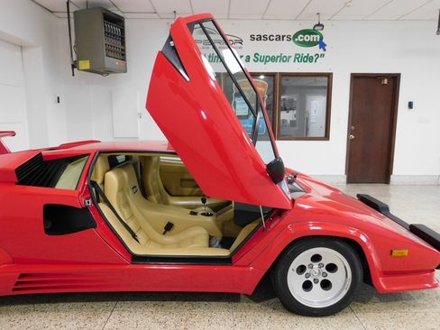 Used 1986 Lamborghini Countach Coupe image 15