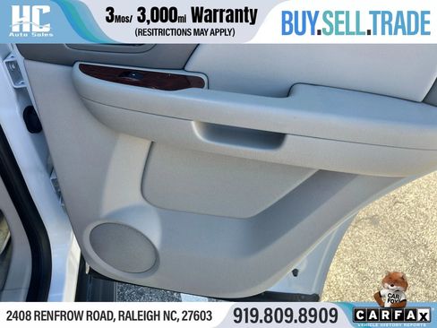 Used 2010 Chevrolet Tahoe LTZ image 19