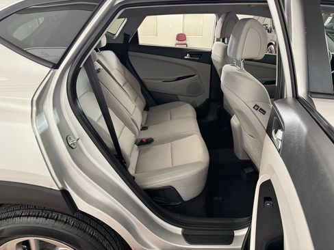 Used 2018 Hyundai Tucson SE image 28