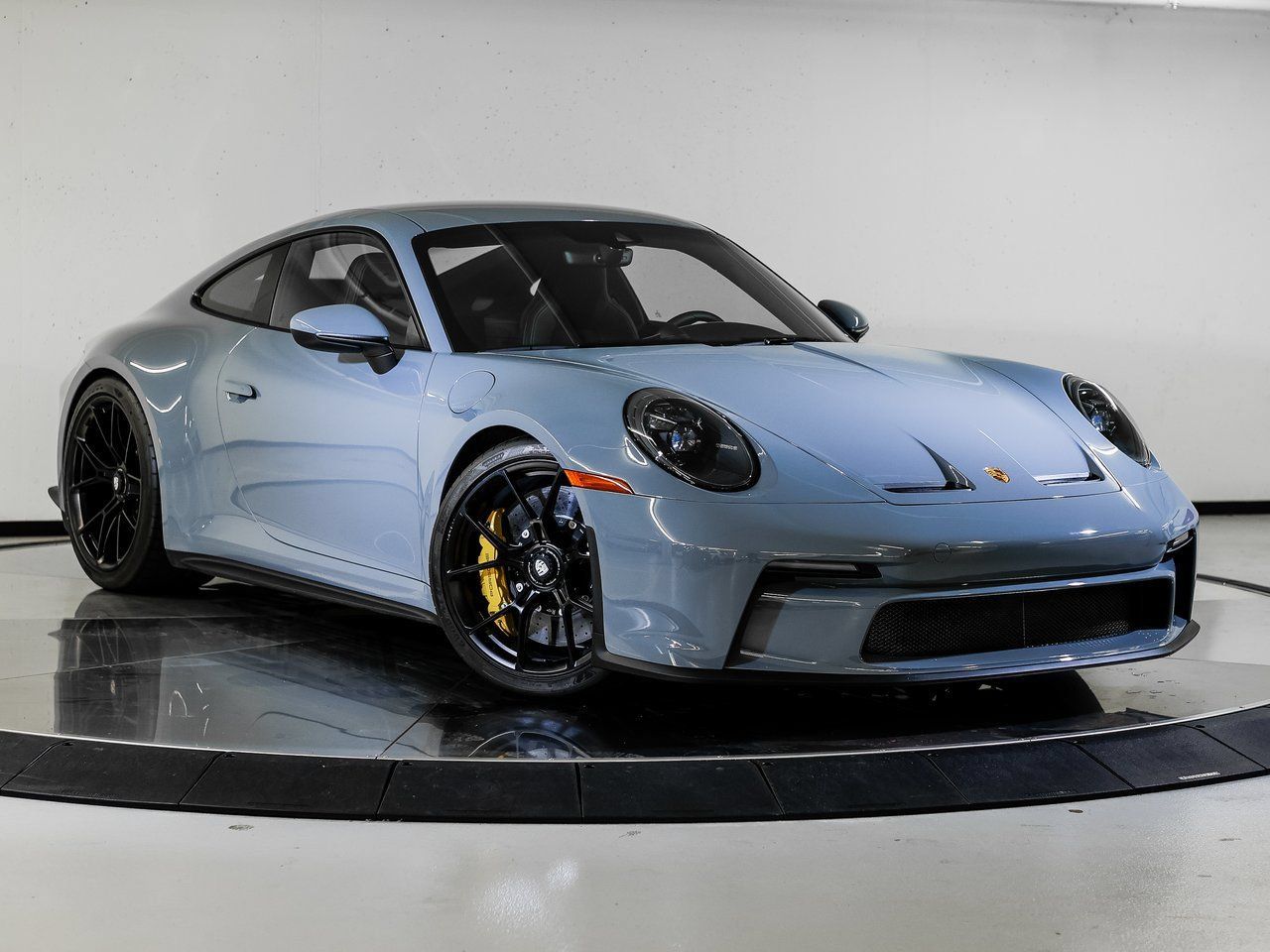 Certified 2024 Porsche 911 GT3 RWD image 9
