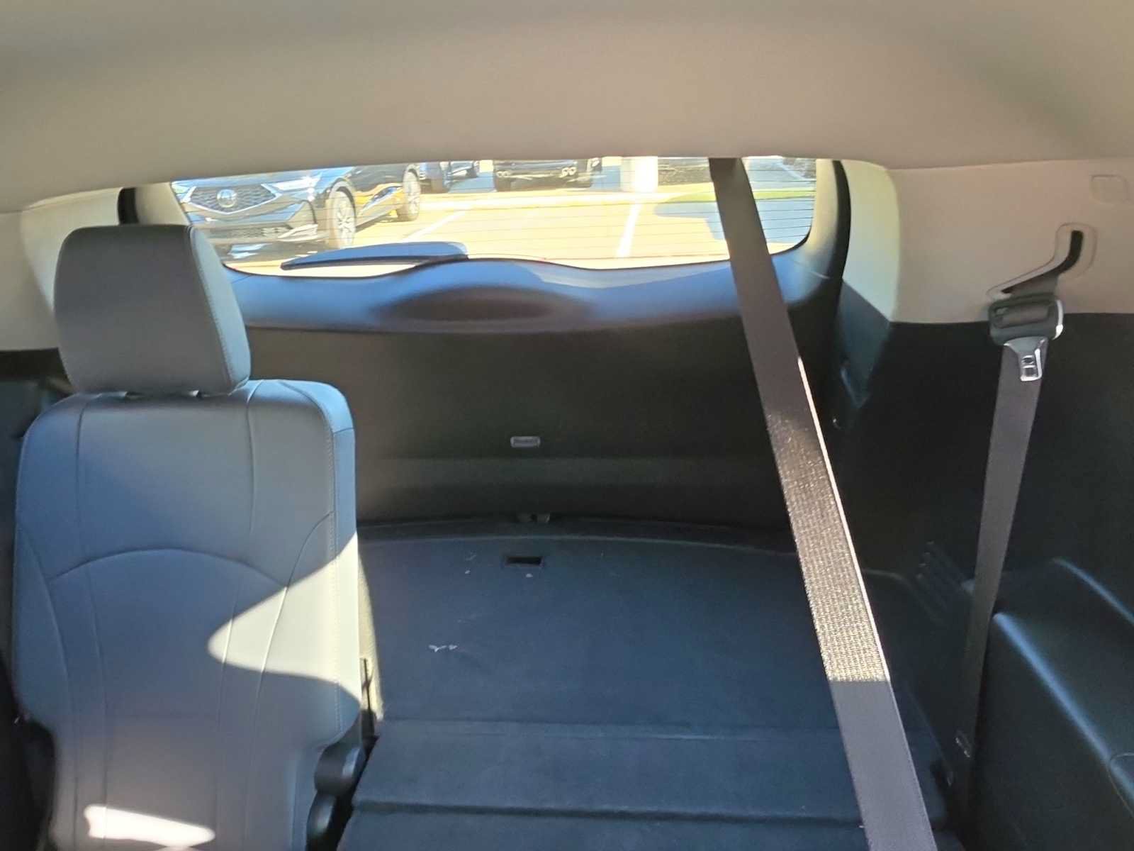 Used 2019 Buick Enclave Essence FWD image 13