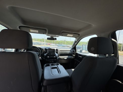 Used 2021 GMC Sierra 2500 4x4 Crew Cab w/ Convenience Package image 13