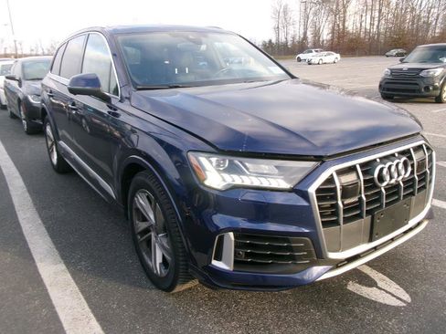 Used 2021 Audi Q7 3.0T Prestige w/ Prestige Package image 2