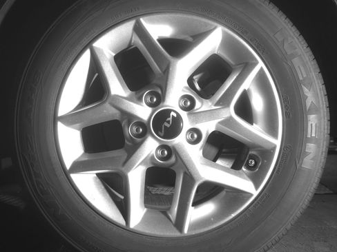 Used 2025 Kia Soul LX w/ LX Technology Package FWD image 14