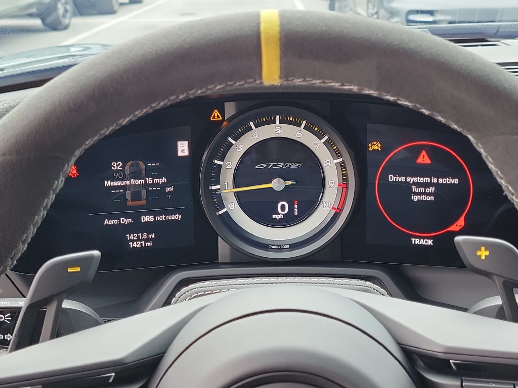 Certified 2025 Porsche 911 GT3 RS RWD image 37
