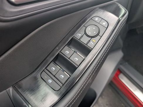 New 2026 Nissan Rogue SV AWD/4WD image 16