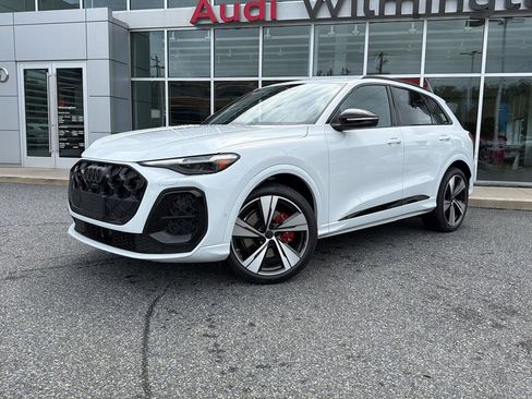 New 2026 Audi SQ5 Premium Plus AWD/4WD image 1