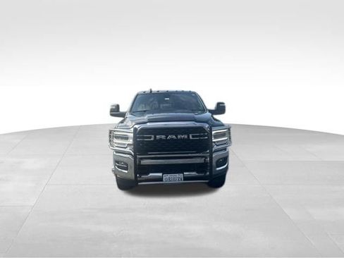 Used 2024 RAM 3500 Big Horn w/ Level 2 Equipment Group AWD/4WD image 4