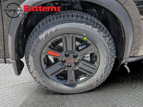 New 2026 Nissan Rogue SV AWD/4WD image 26