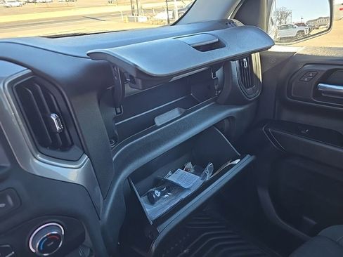 Used 2023 Chevrolet Silverado 1500 Custom image 19