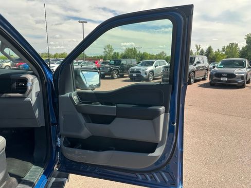 Used 2024 Ford F150 XLT AWD/4WD image 29