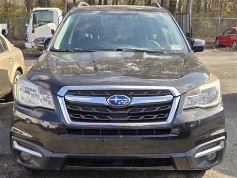Used 2017 Subaru Forester 2.5i Premium image 11