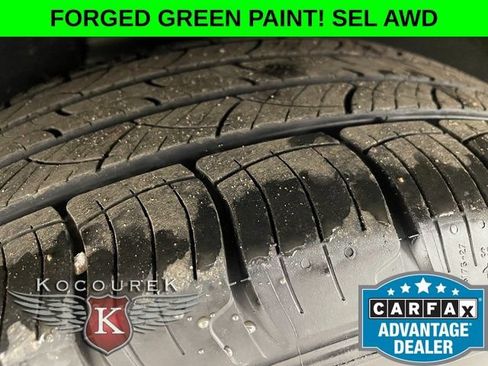 Used 2024 Ford Edge SEL AWD/4WD image 8
