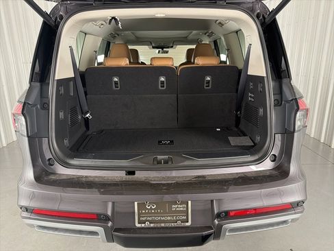 Certified 2026 INFINITI QX80 Luxe w/ Cargo Package image 8