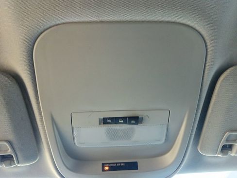 Used 2016 Chevrolet Colorado W/T image 6